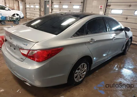 2013 Hyundai Sonata Limited 2.0T from USA, damaged, VIN 5NPEC4AB7DH604805